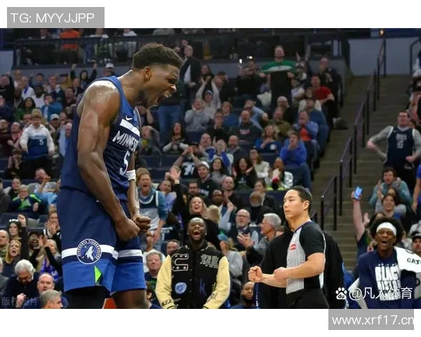 爱德华兹首节火力全开半场高效得分21分助球队争胜