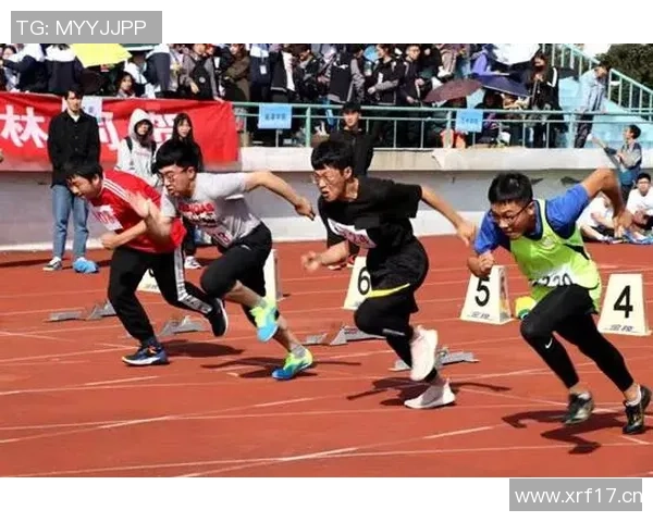 篮网全队齐心协力11人得分创佳绩9人双位数表现令人振奋